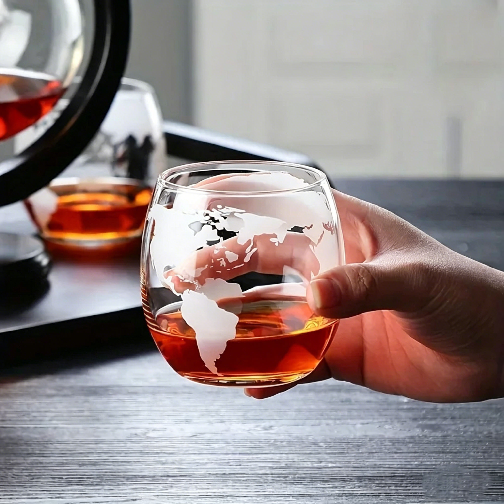 850Ml Whiskey Globe Decanter S - огляд і ціна Decanter Globe Set